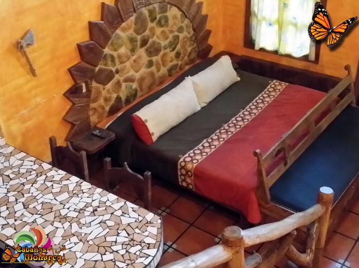 Caba&ntilde;a En Renta en Lomas Verdes